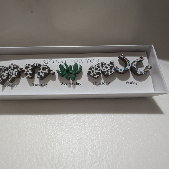 Cow Print Earrings Fun Jewelry Just For You - Picture 3 of 4